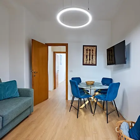 Marco Polo House Apartman Róma